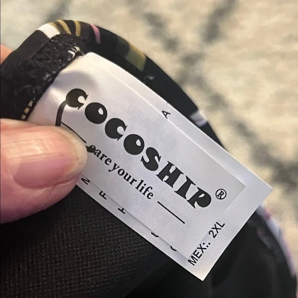 NWOT Cocoship Black Floral Two-Piece Bikini Set - Picture 10 of 11